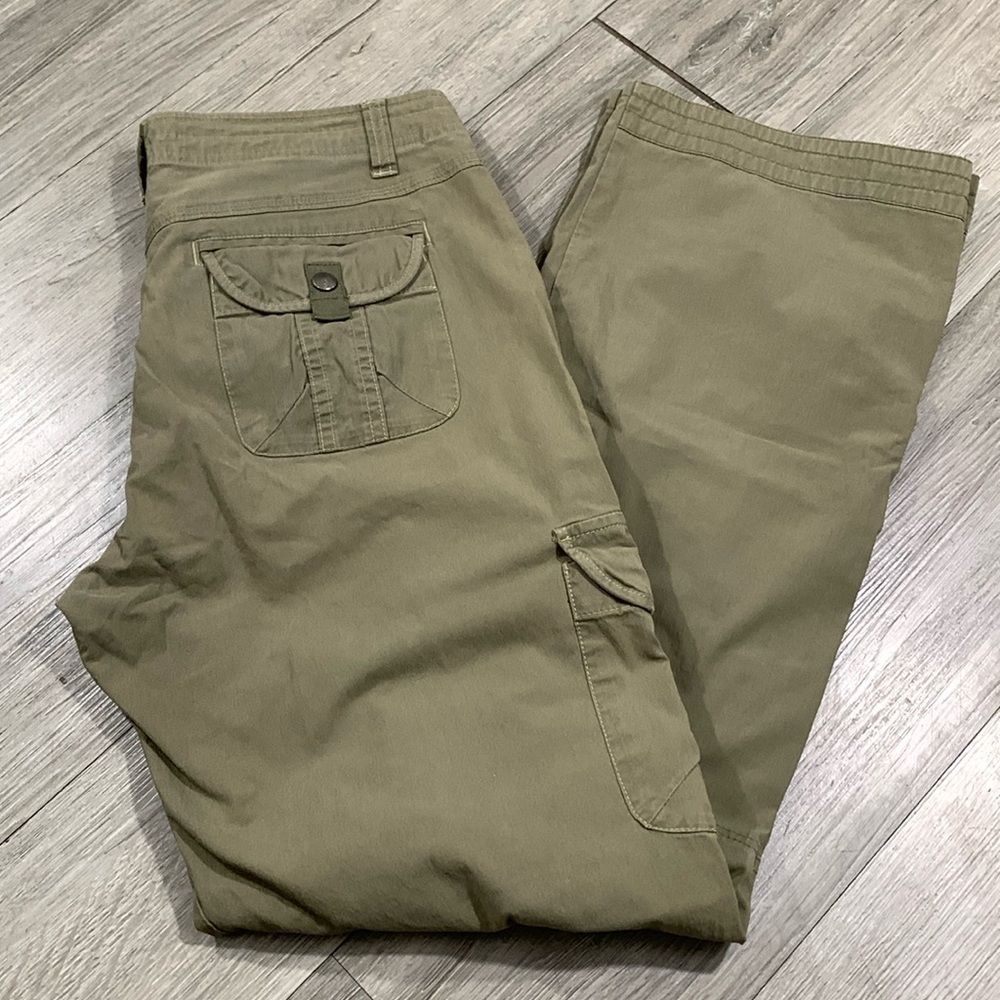 Kuhl SPLASH™ ROLL-UP Olive Green Cargo PANTs    size 8